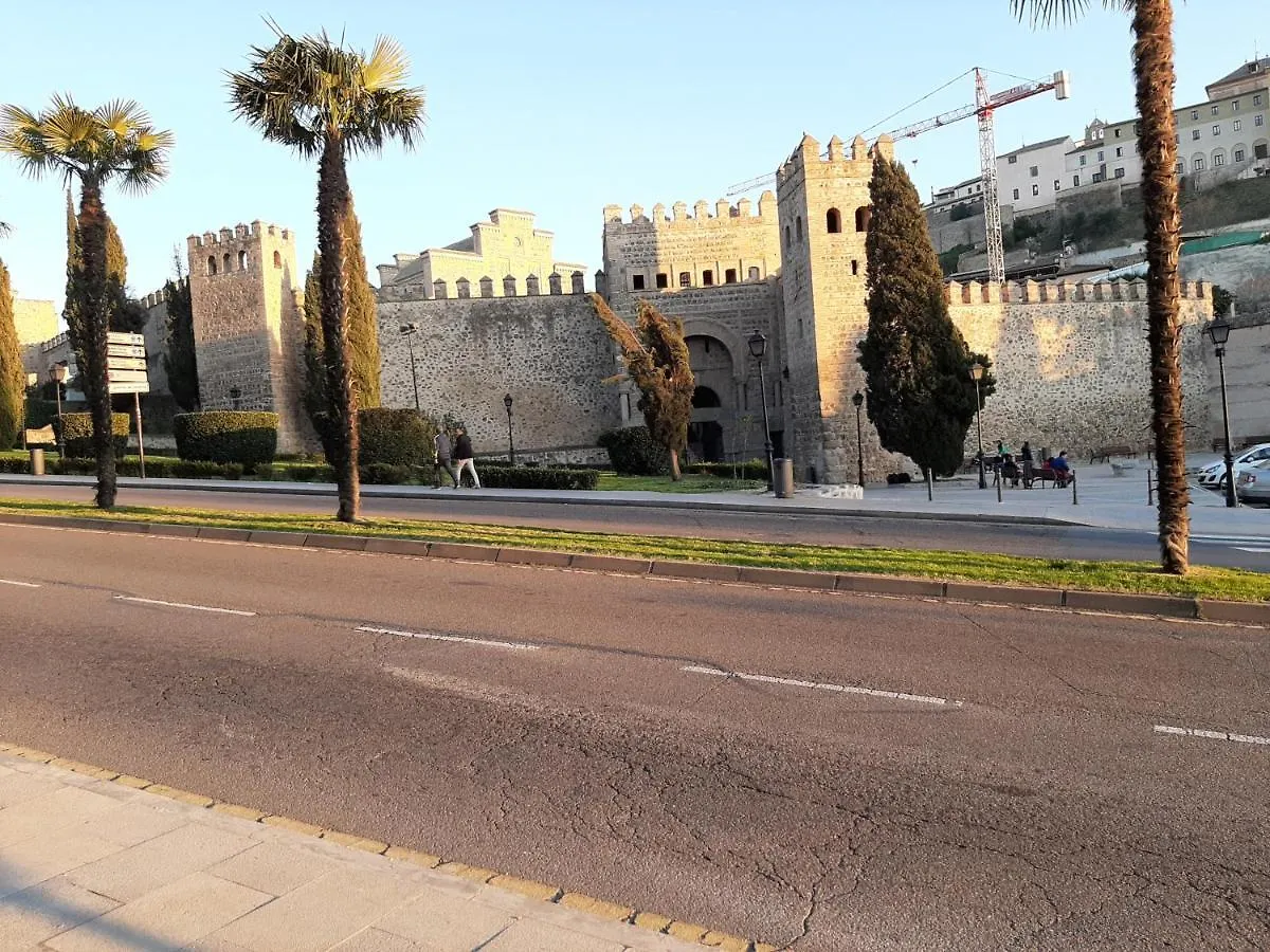 Apartamento Puerta del Vado Bajo Toledo 0*,